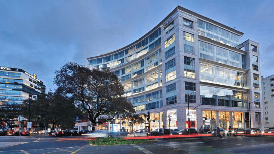 Avila Insight Talks: Sharing Ideas and Networking at Atrium Saldanha