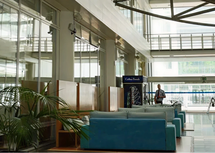 Parque das Nações Entrance