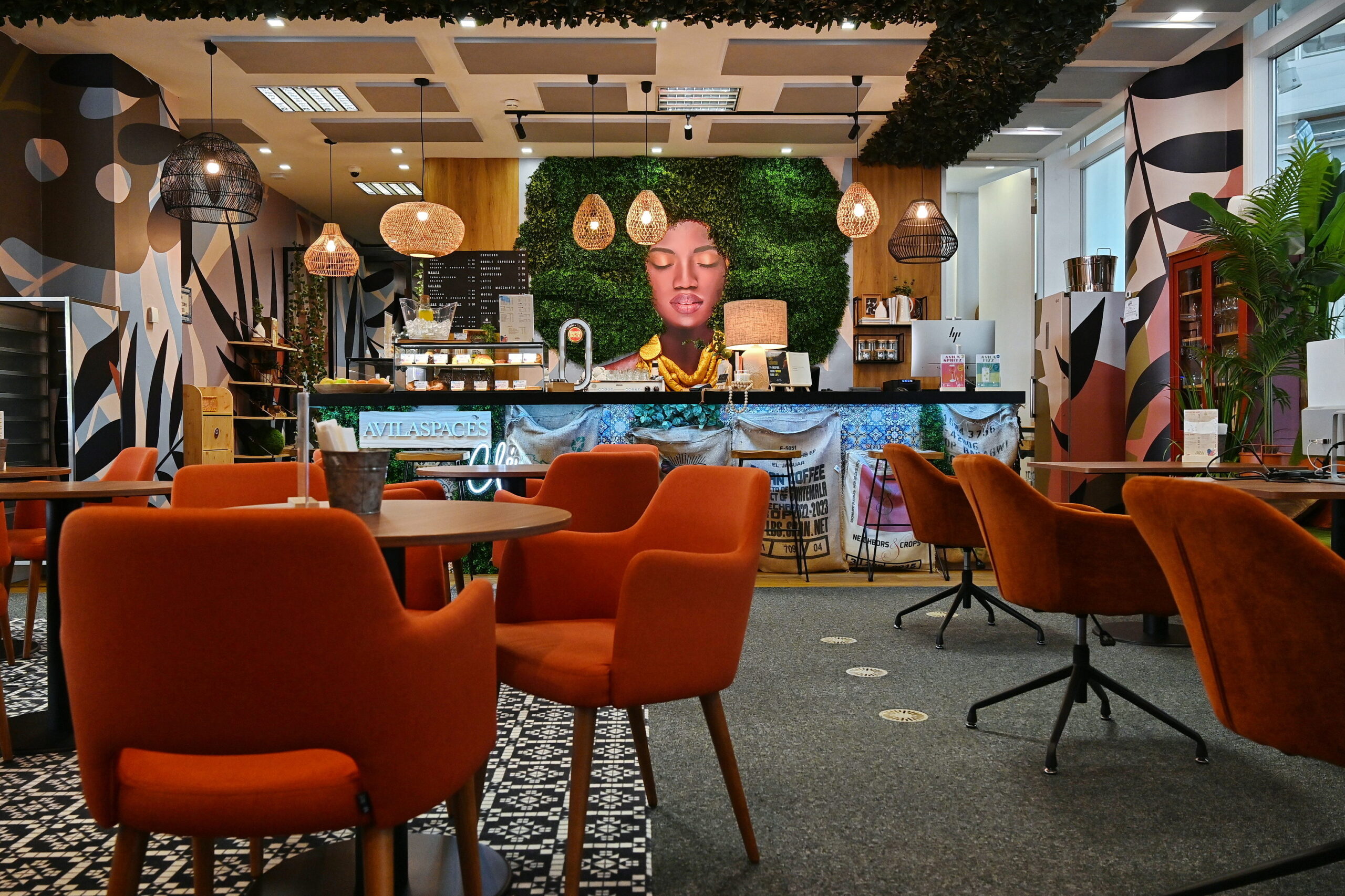 Avila Café