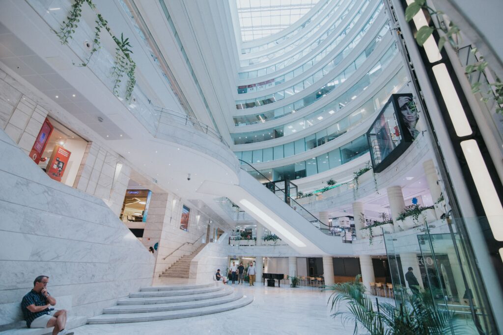 0Avila Spaces Cowork Atrium Saldanha2